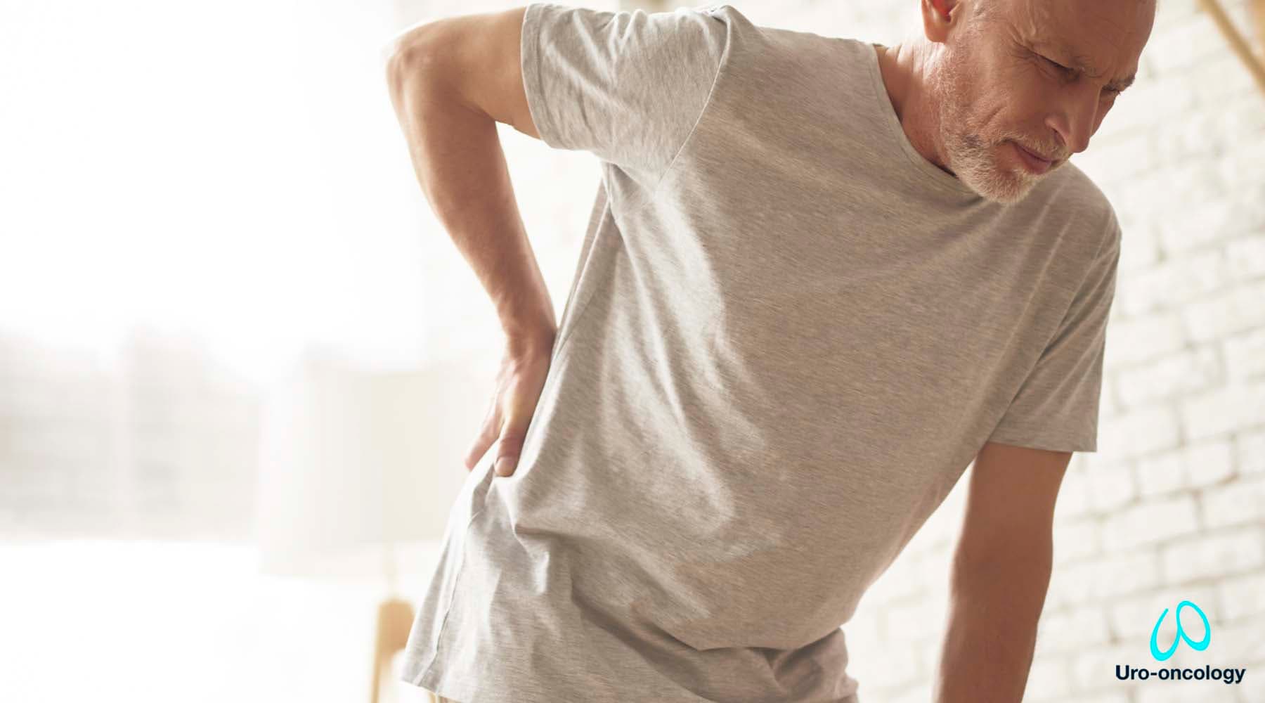Síntomas iniciales del cáncer testicular en jóvenes